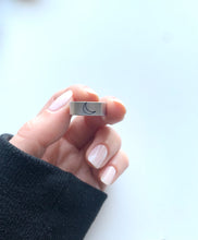 Load image into Gallery viewer, Moon